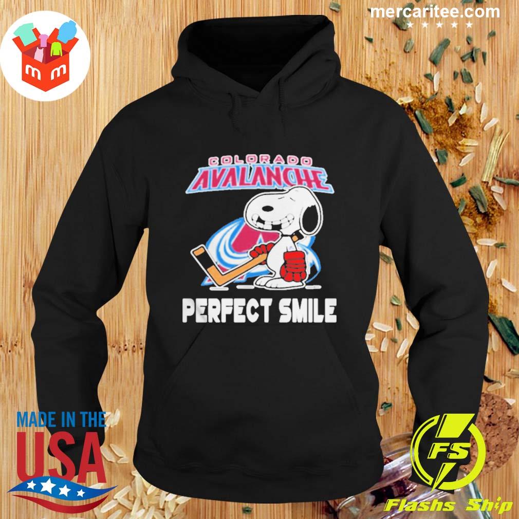 Official colorado Avalanche Snoopy Perfect Smile Stanley Cup Champions T-Shirt Hoodie