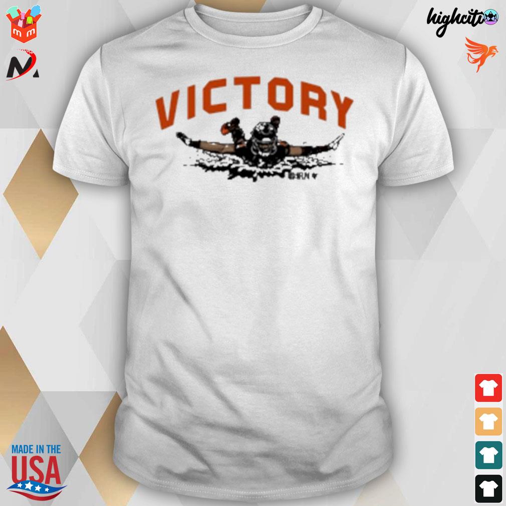 Justin Fields victory t-shirt